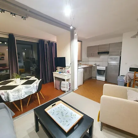 Les Palmiers Apartment Sainte-Maxime Room photo